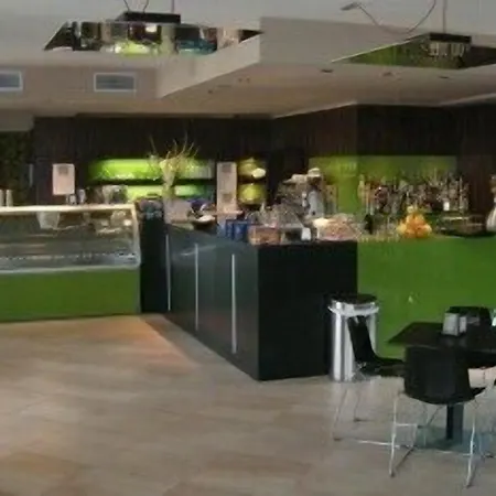 Casa Americani מלון