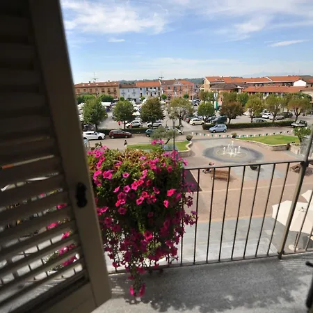 Casa Americani Otel Montà