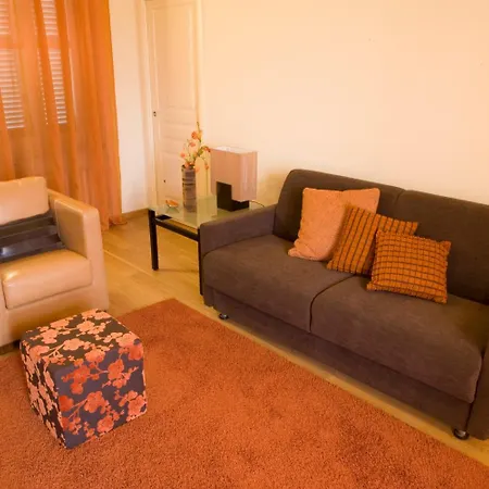 Casa Americani 3* Montà