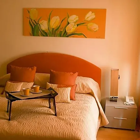 Casa Americani Hotel Monta