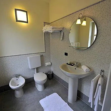 Casa Americani Hotel 3*